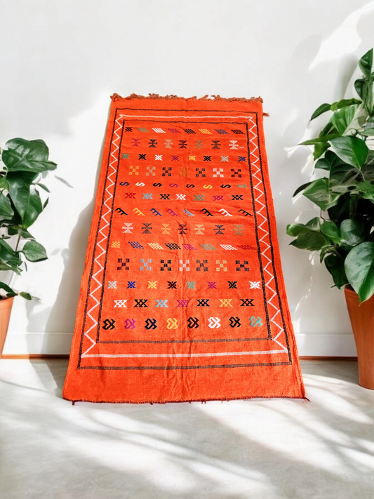 Tapis berbère - Kilim de Taznakht velours 1.98m x 1.10m-VENDU disponible sur commande